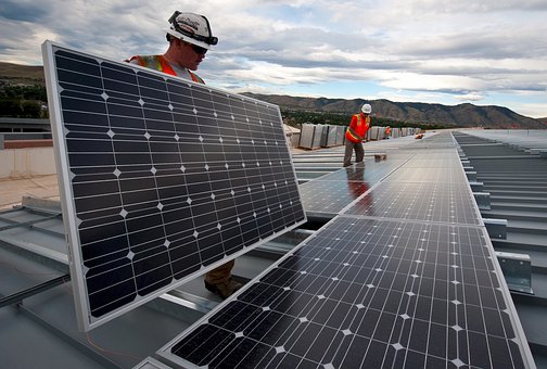 Energie rinnovabili e lavoro nel 2016: l'occupazione mondiale nel settore delle energie rinnovabili